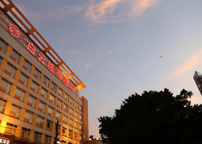 Guangdong Baiyun City Hotel